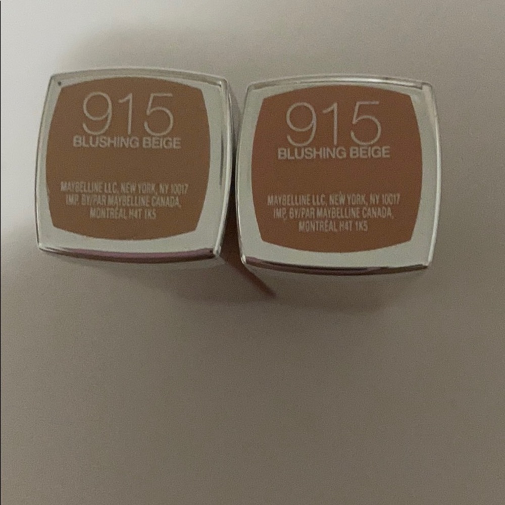 2 Maybelline lipstick 915 NeW